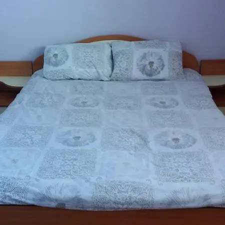 Къща За Гости Аник *