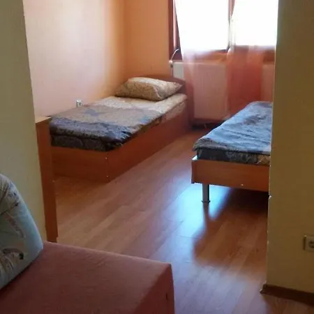 Къща За Гости Аник 고베다르치